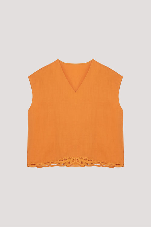 color:ORANGE