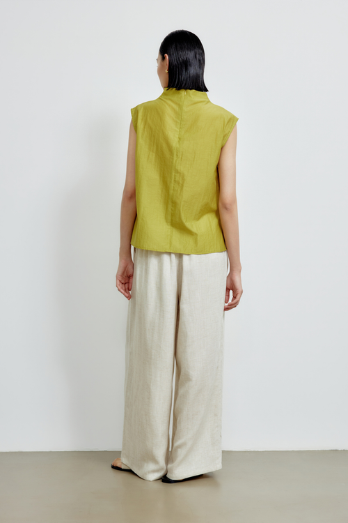 color:LIME