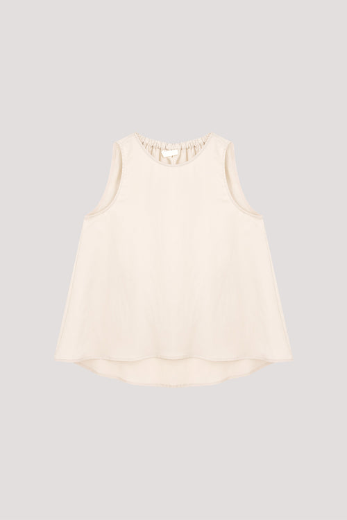 color:BEIGE