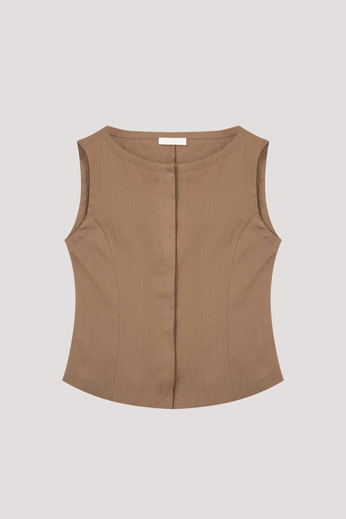color:BROWN