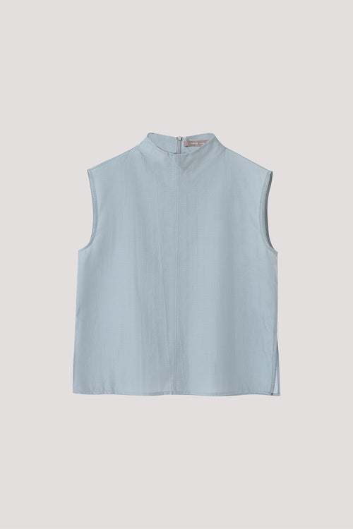 color:AQUA BLUE