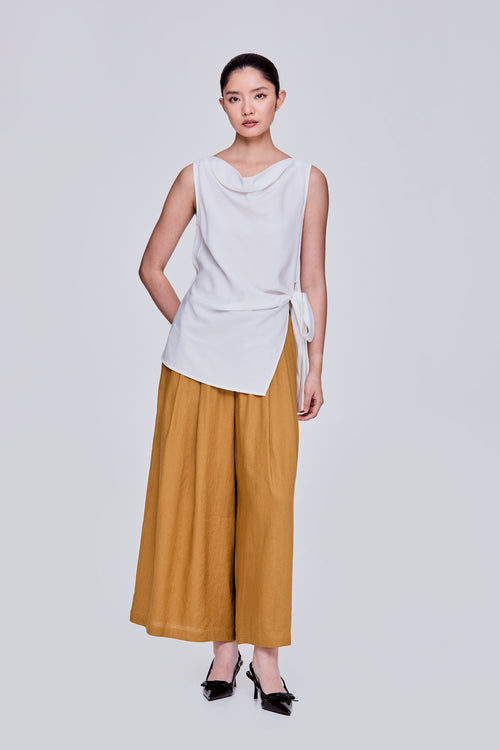 color:IVORY
