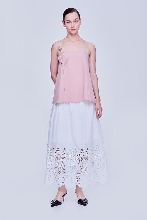 color:BLUSH