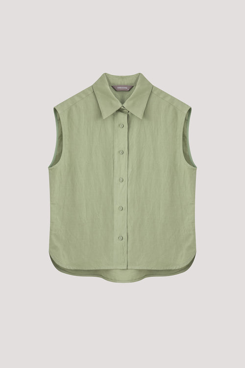 color:LIGHT GREEN