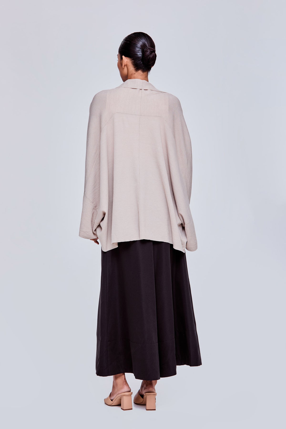 color:KHAKI
