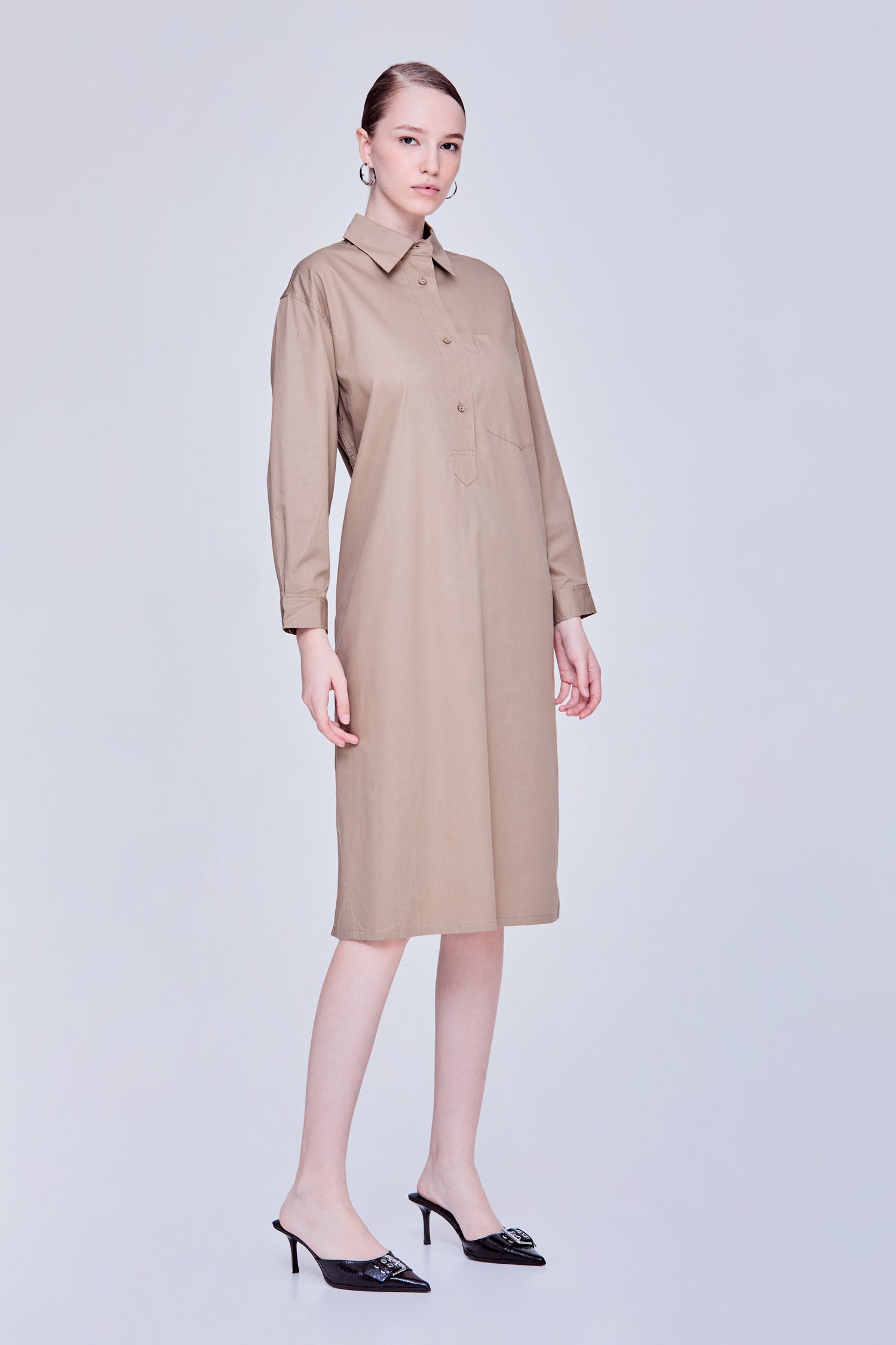 color:MOCHA