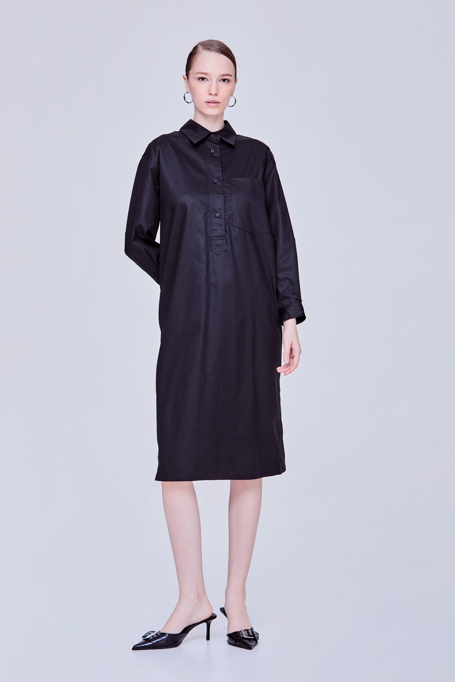 color:NOIR