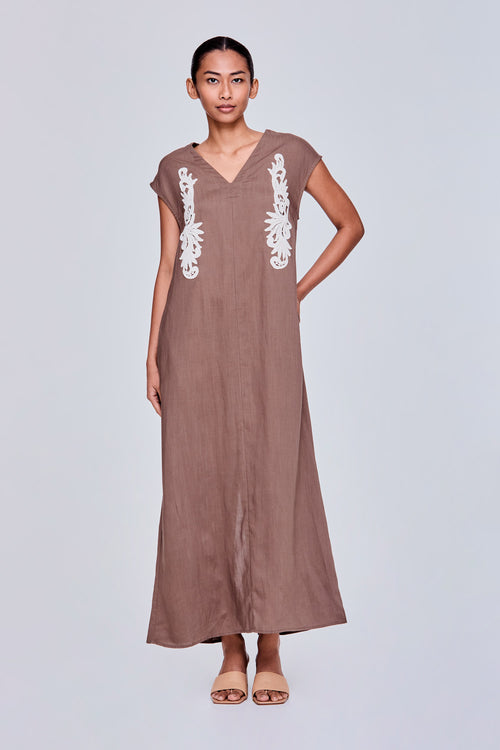color:DARK BROWN
