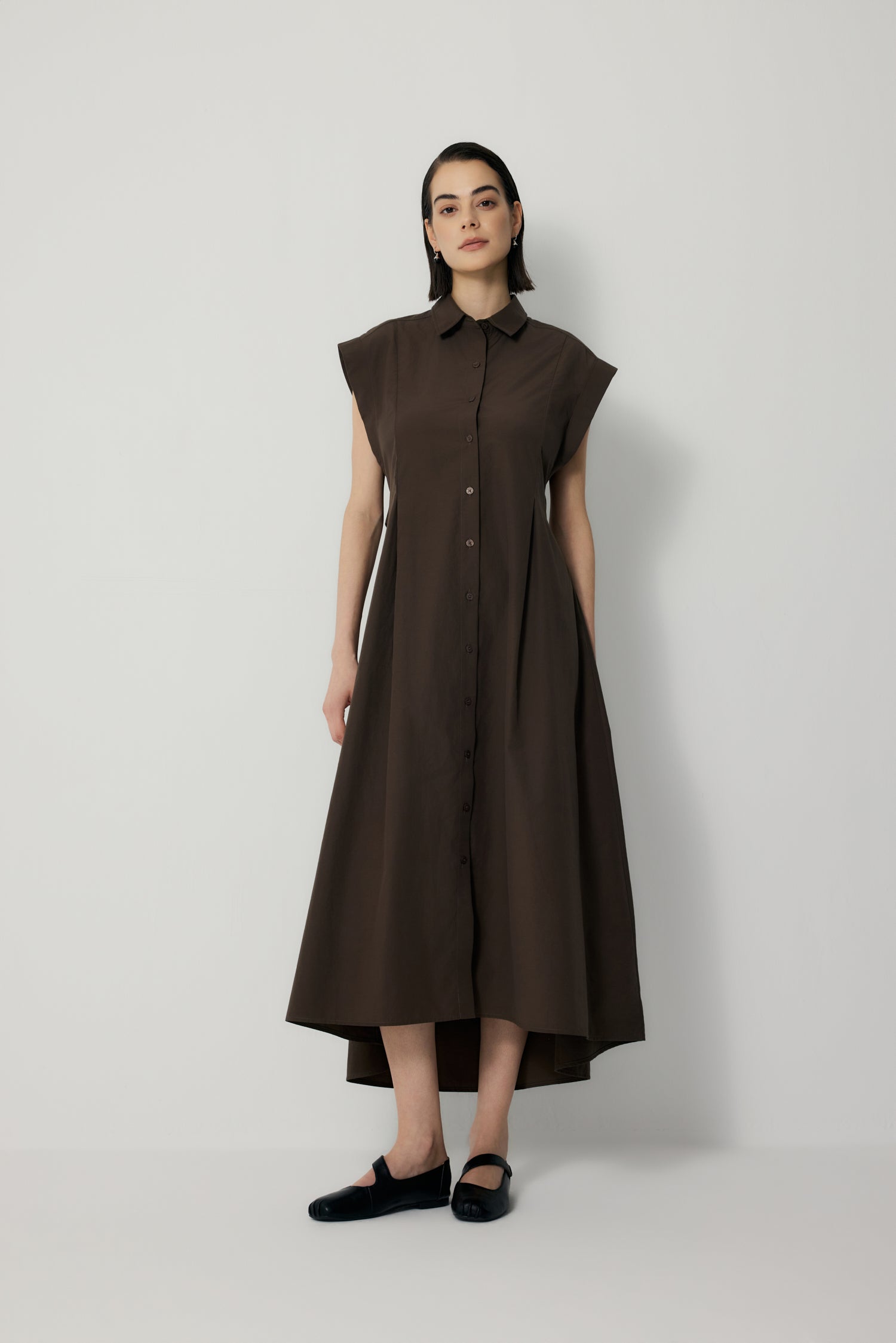 color:DARK BROWN