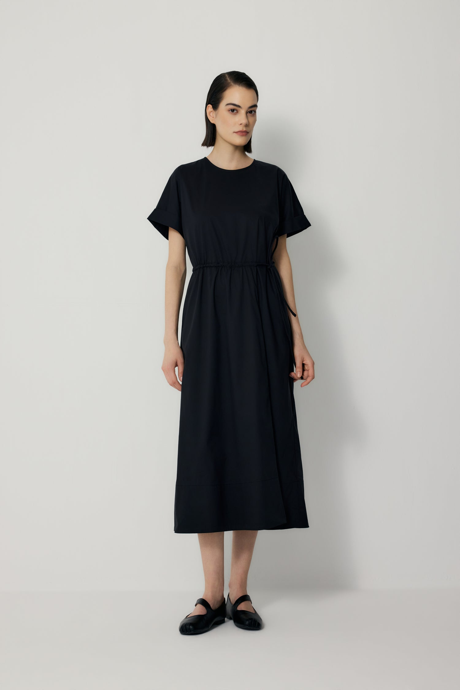 color:NOIR