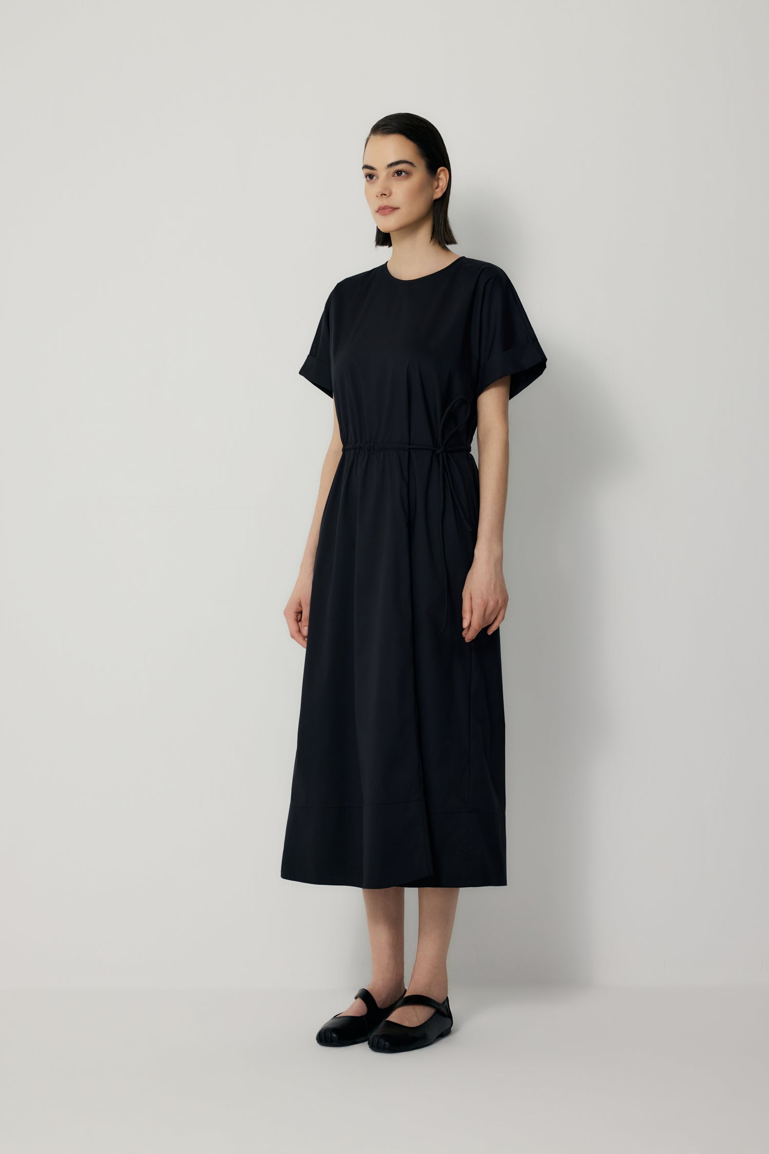 color:NOIR