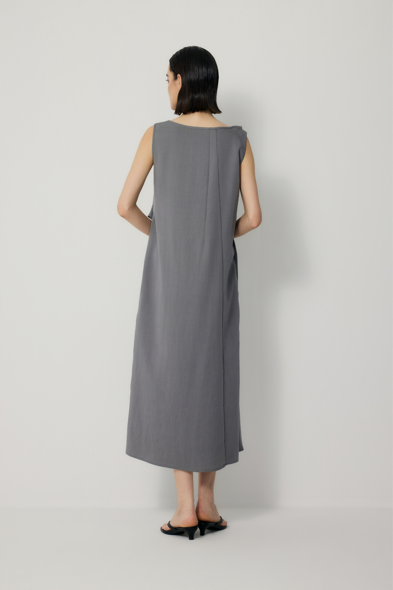 color:CHARCOAL