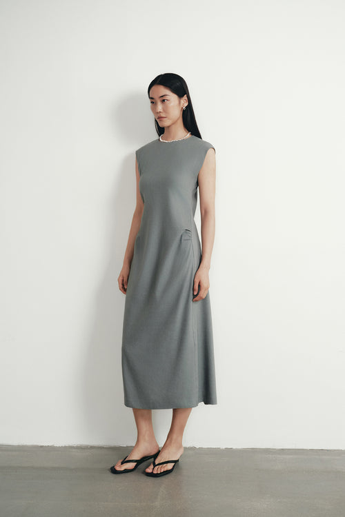 color:GREY