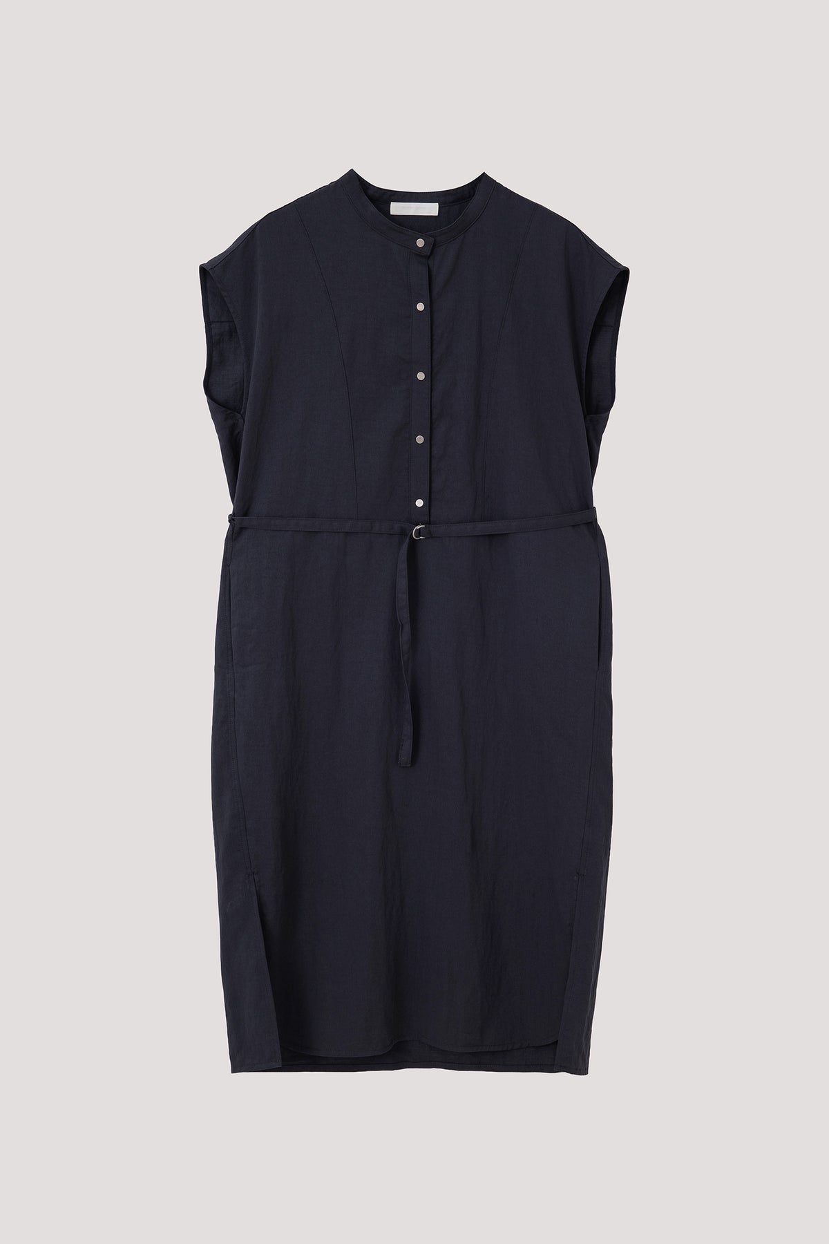 color:NAVY