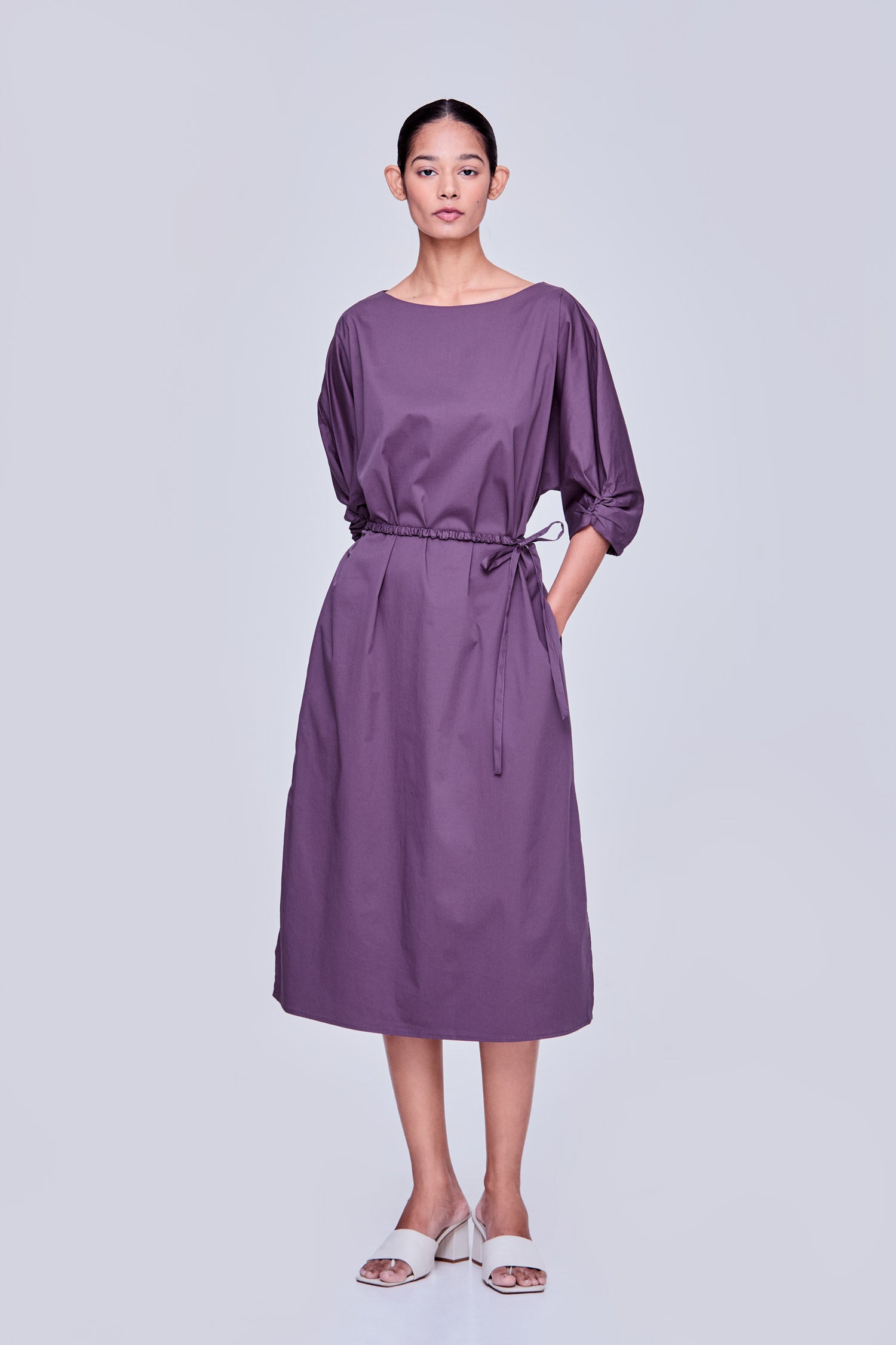 color:EGGPLANT