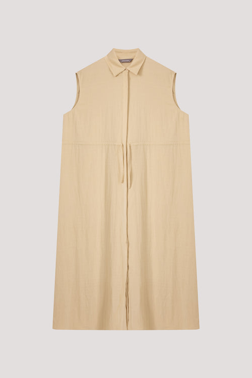 color:WHEAT