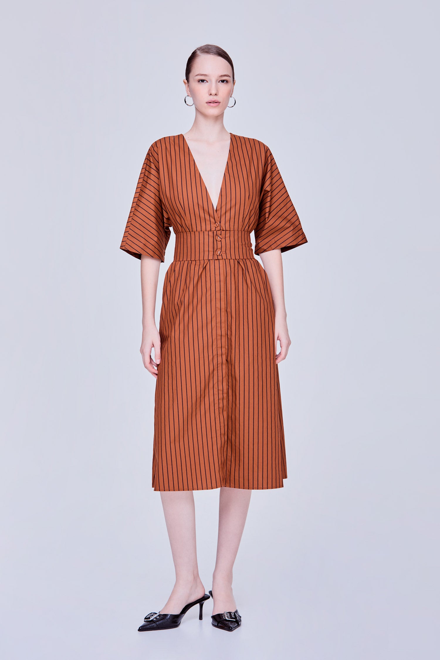 color:BROWN STRIPES 
