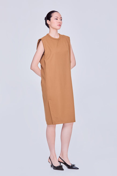 color:MUSTARD