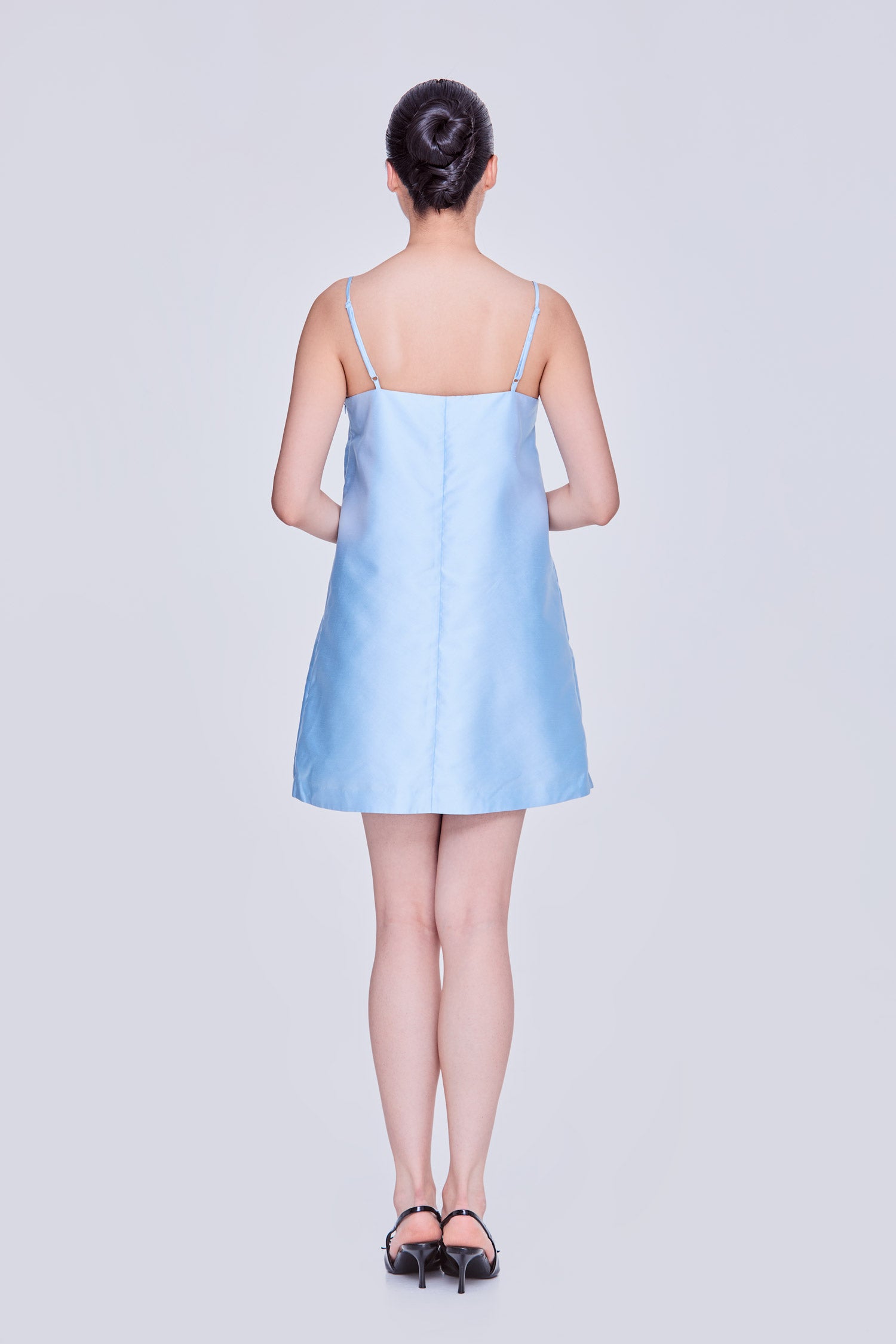 color:SKY BLUE