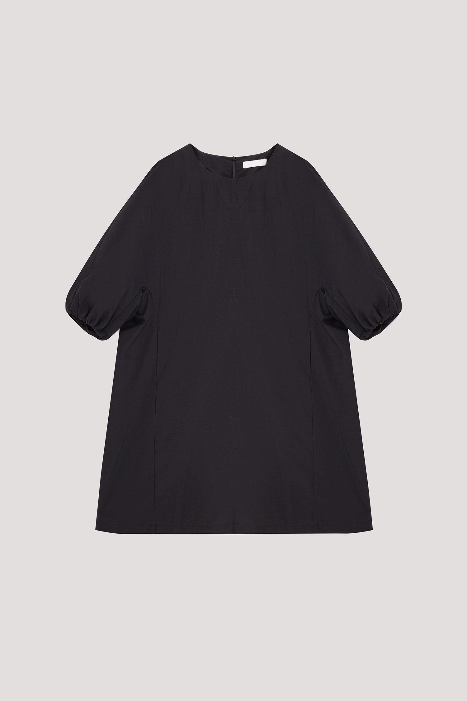 color:NOIR