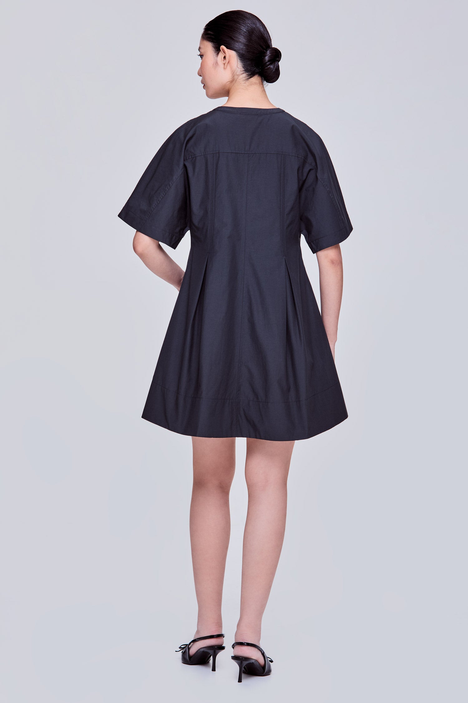 color:CHARCOAL