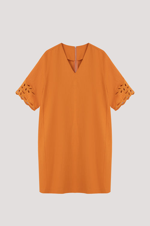color:ORANGE