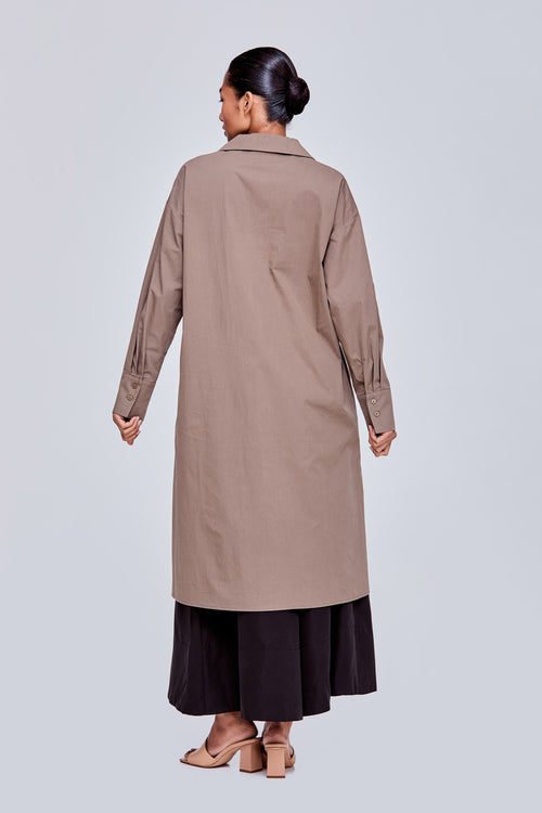 color:DARK BROWN