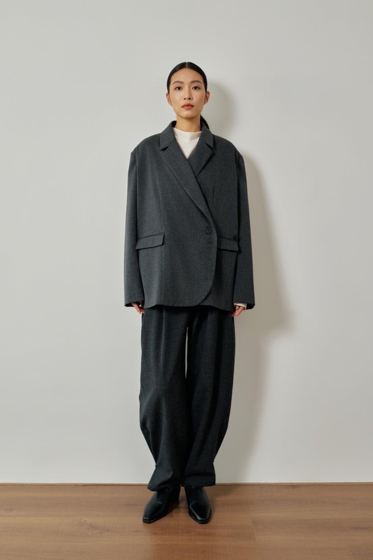 color:HUE GREY