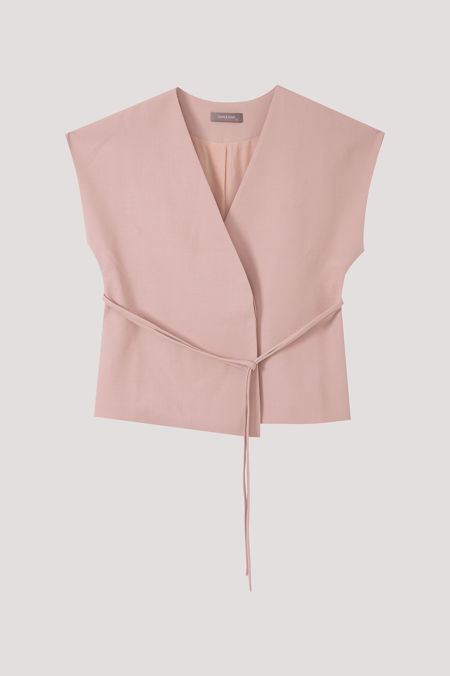 color:BLUSH