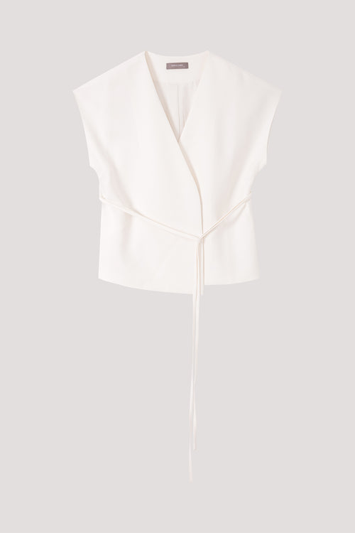 color:IVORY