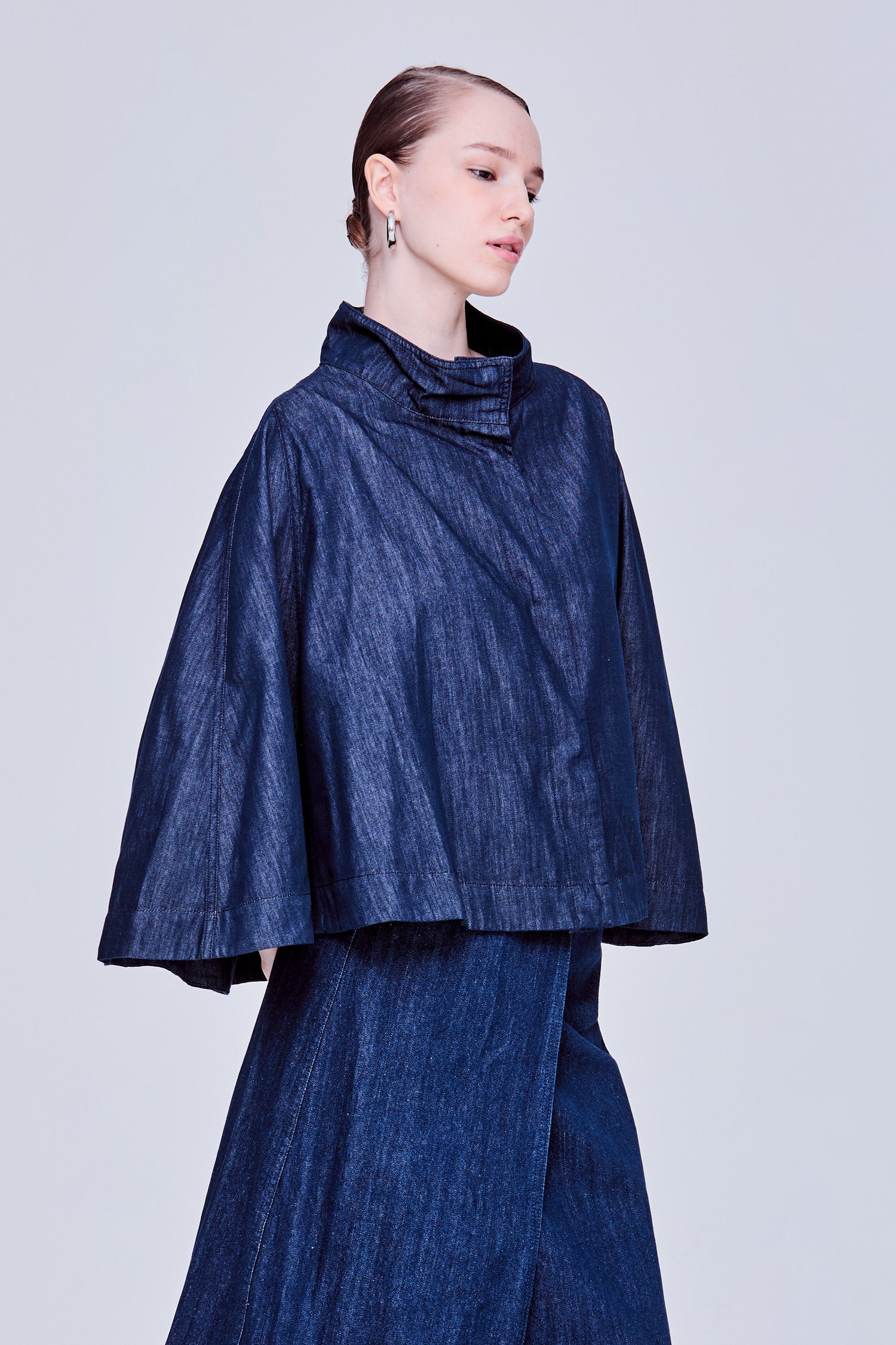 color:DEEP DENIM
