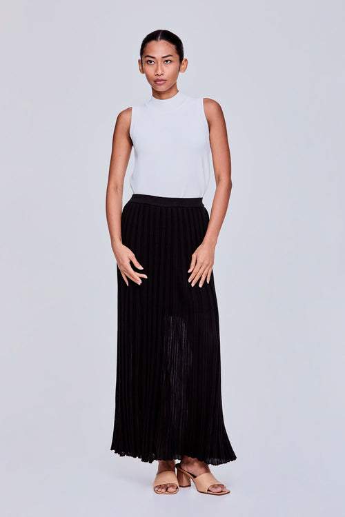 color:NOIR