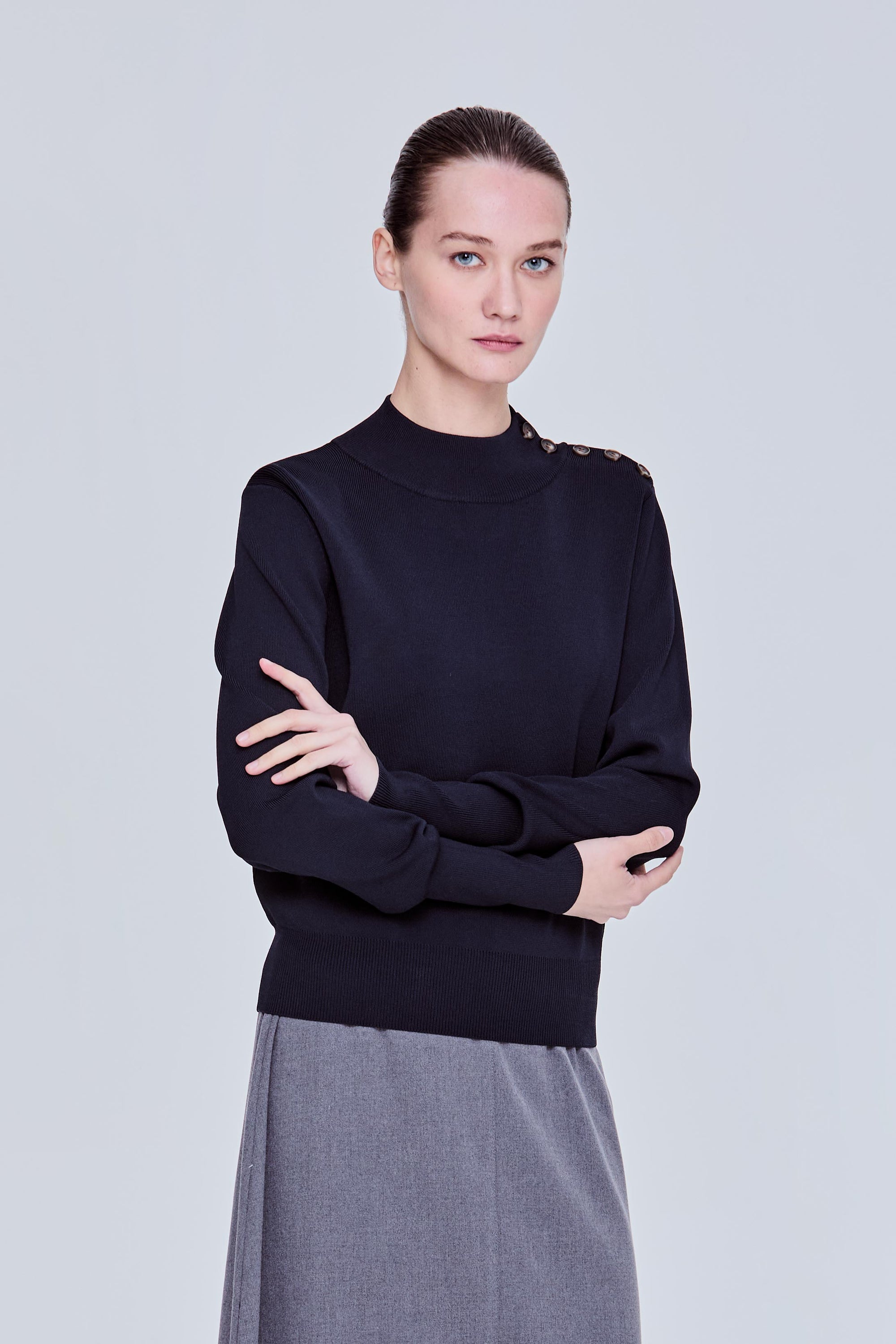 color:NAVY