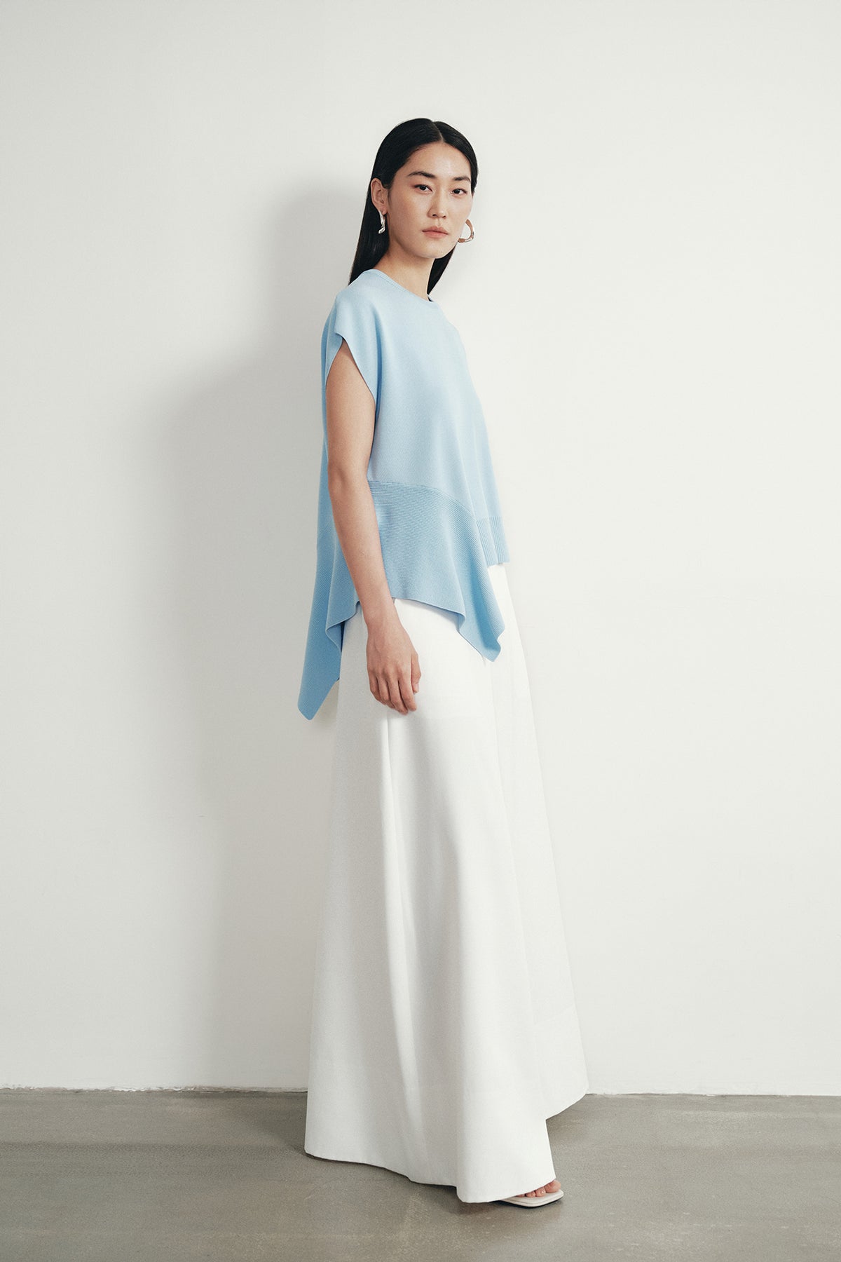 color:SKY BLUE