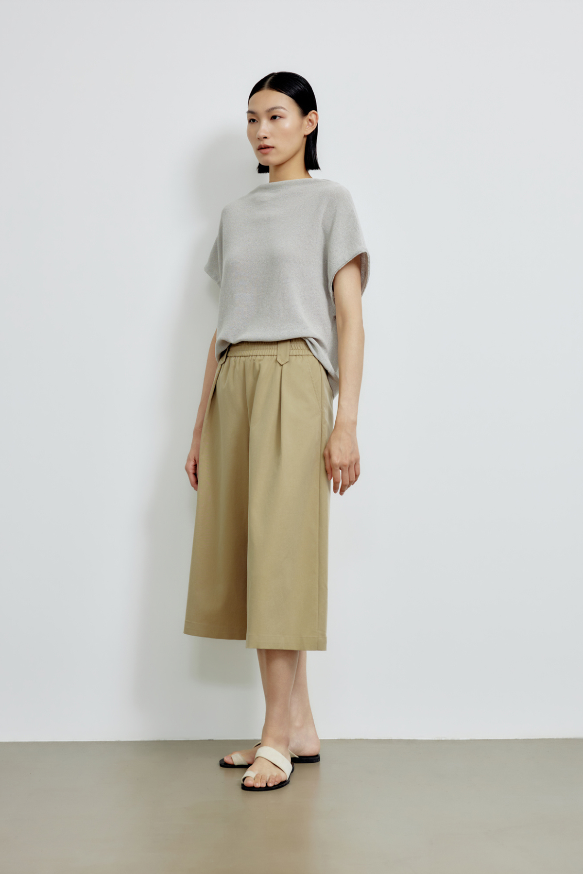 color:SILVER GREY
