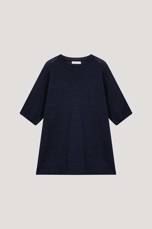 color:NAVY