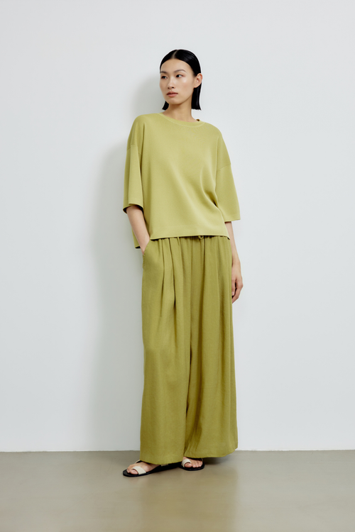color:OLIVE