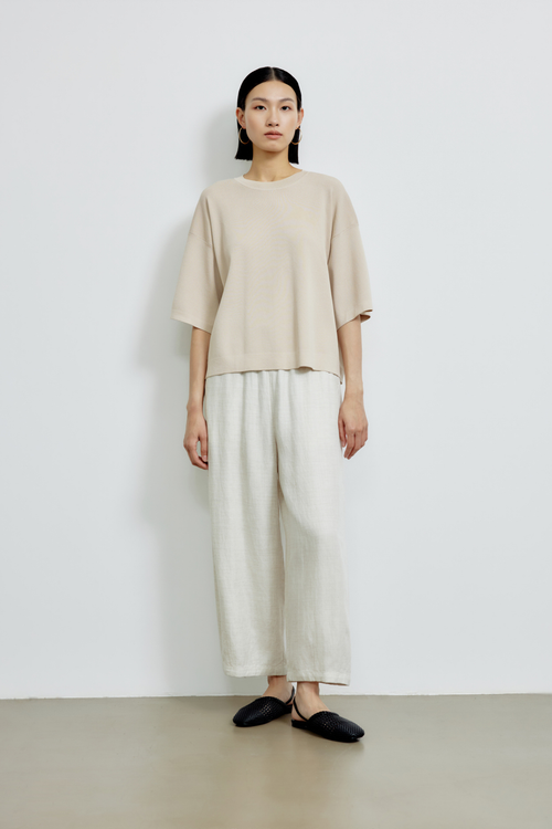 color:KHAKI