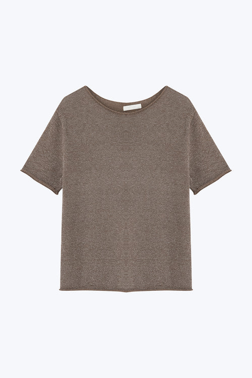 color:BROWN