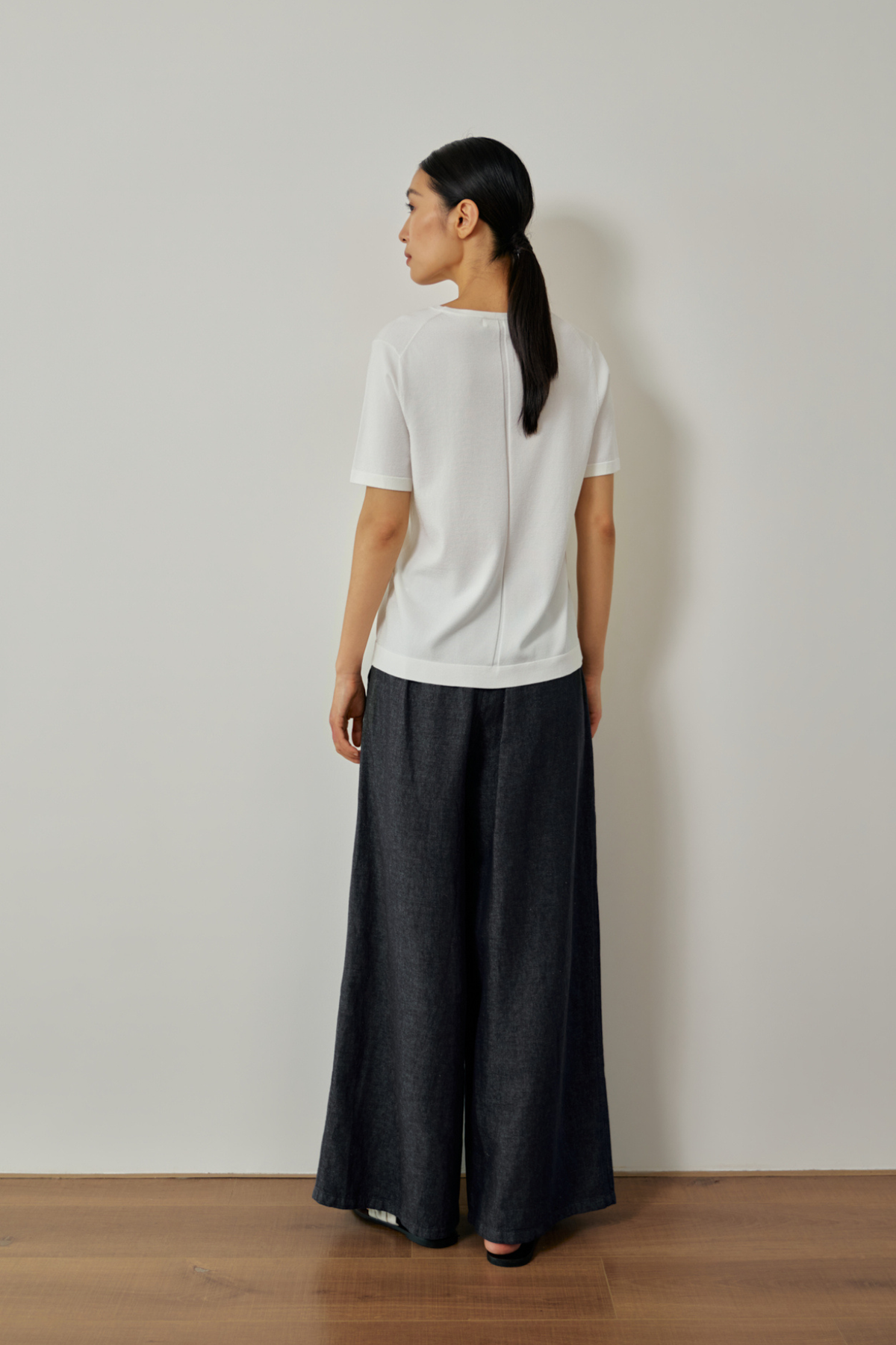 color:IVORY