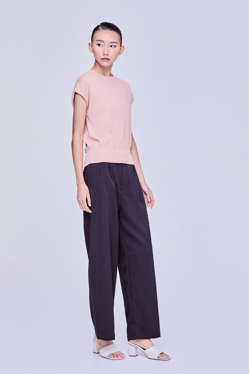 color:BLUSH
