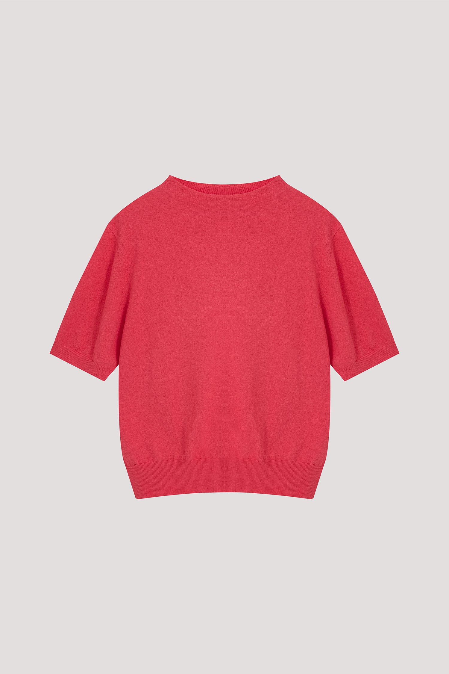 color:HOT PINK