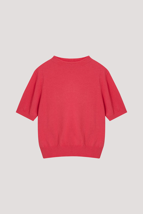 color:HOT PINK