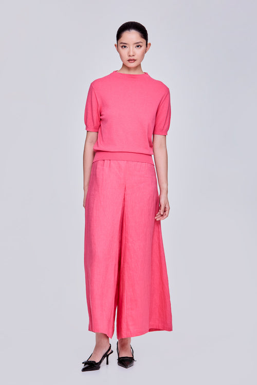 color:HOT PINK