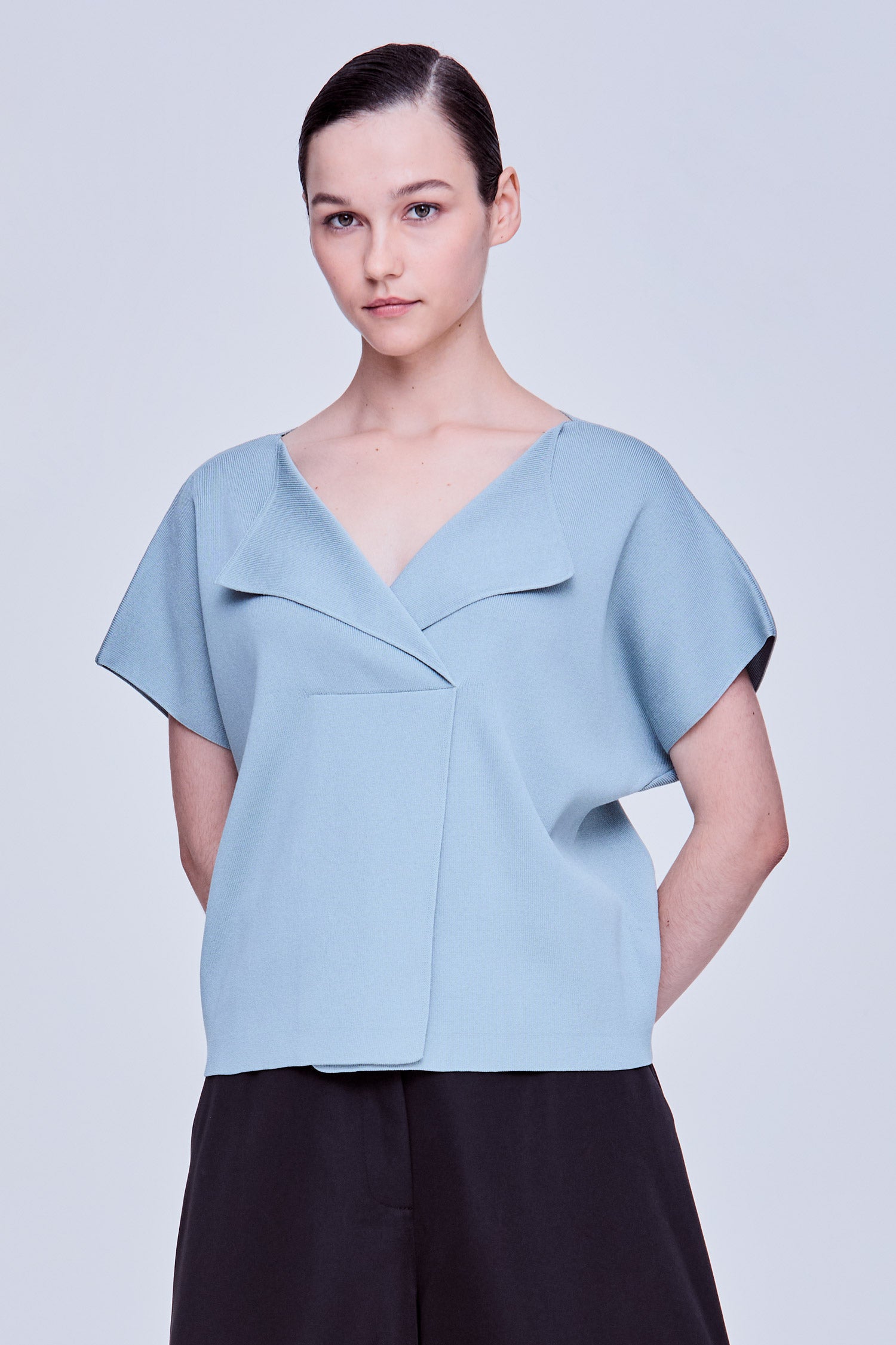 color:AQUA BLUE