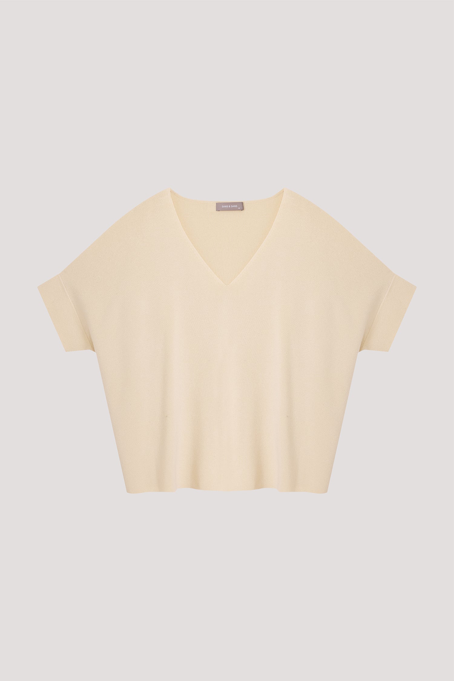 color:WHEAT