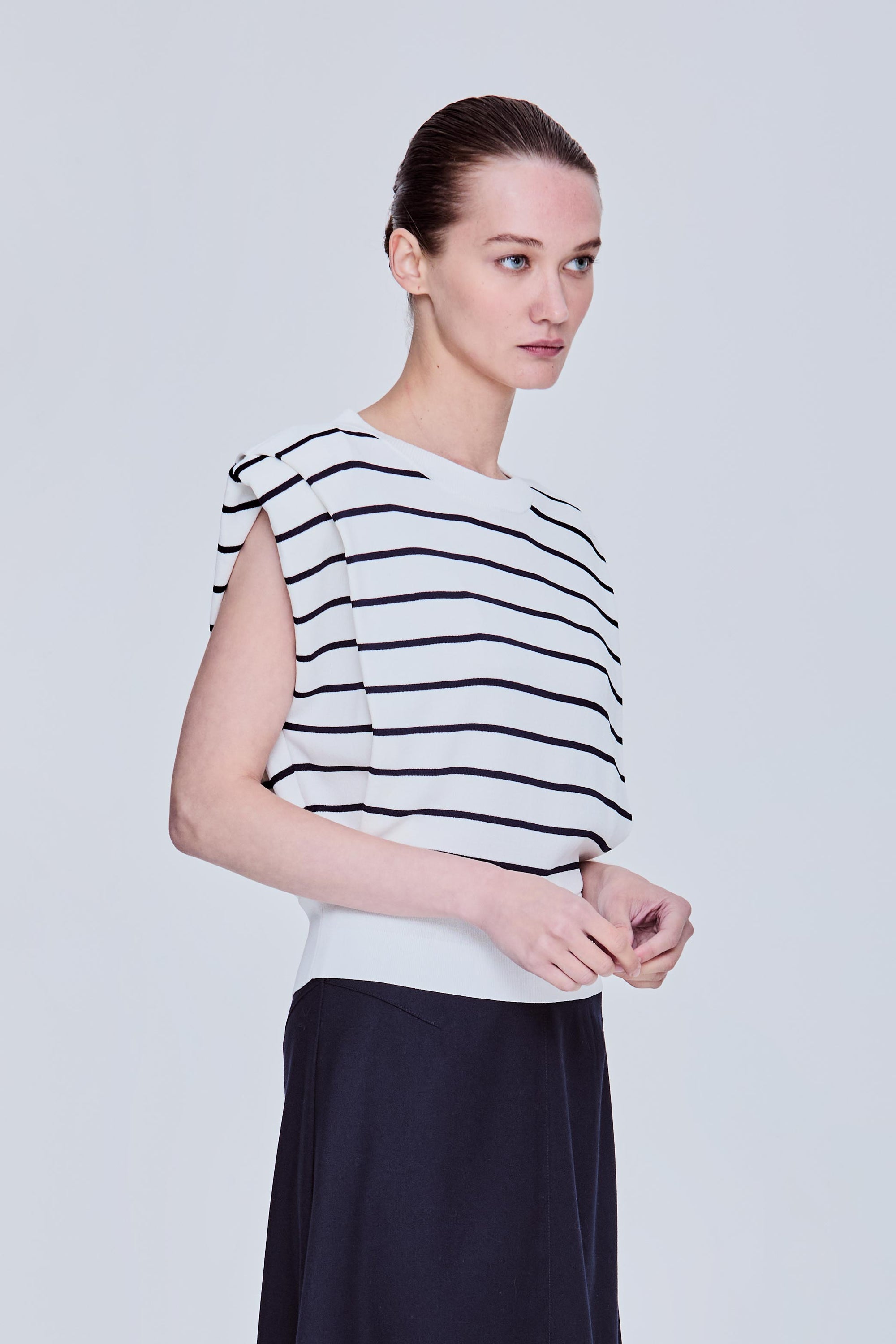 color:NAVY STRIPES