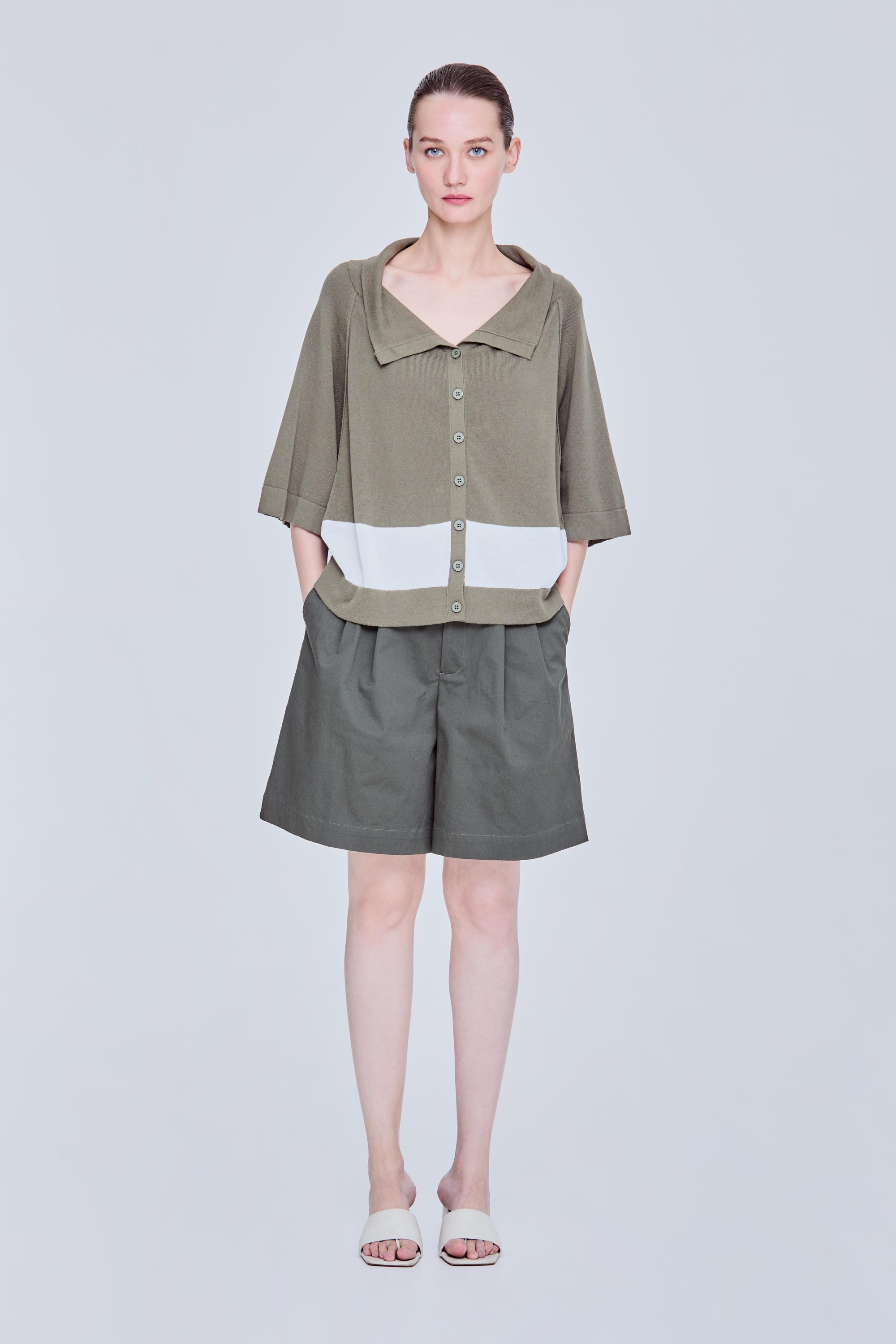 color:ARMY GREEN