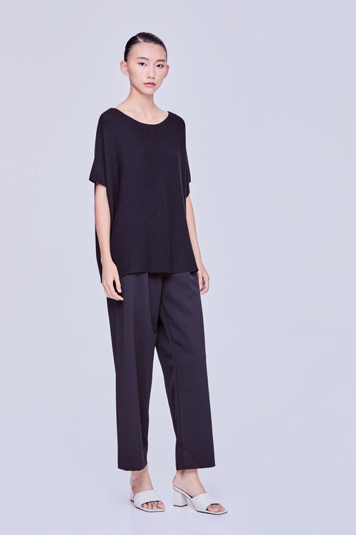 color:NOIR 