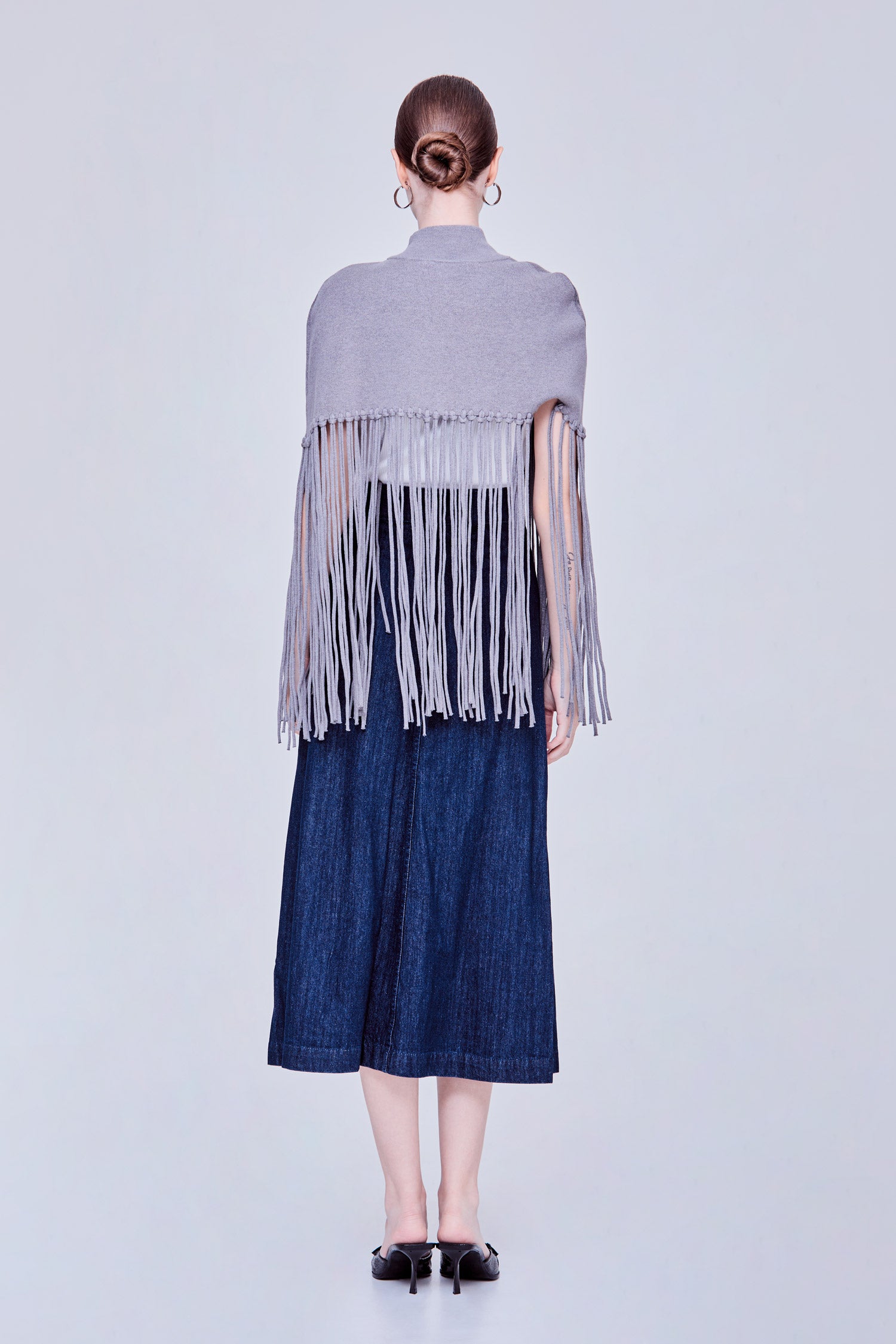 color:HUE GREY